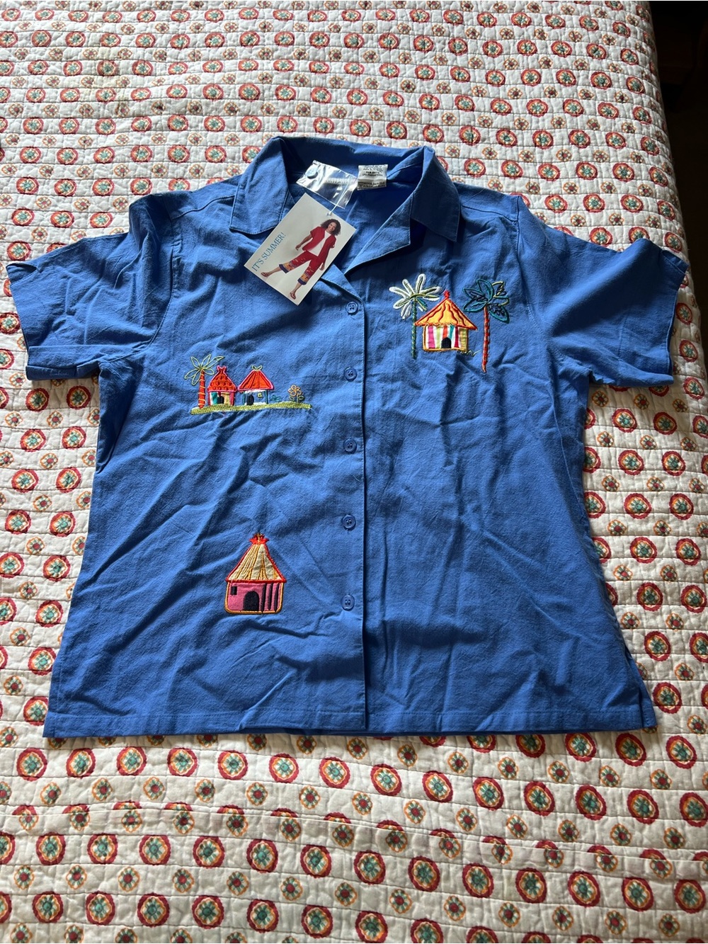 NWT Vintage 90s Tropical Embroidered Button Down Blouse size medium